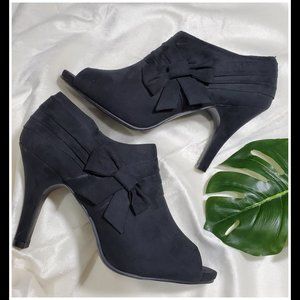 Rampage Navy Bow Suede Peep Toe Heel Ankle Bootie